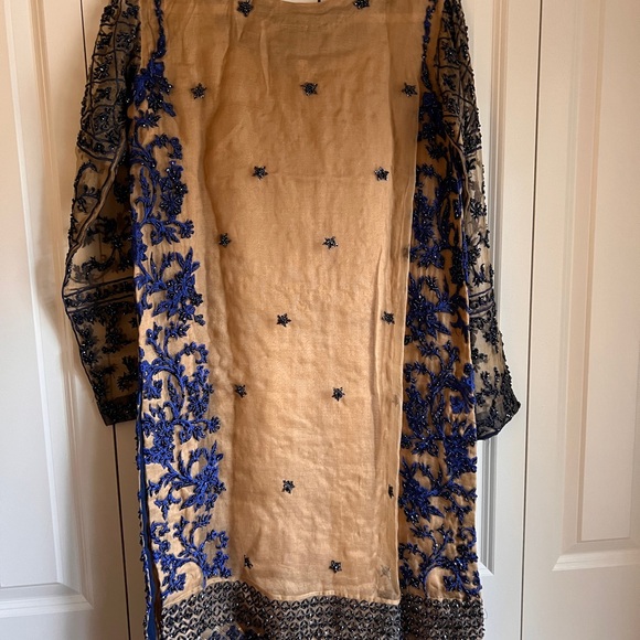 HSY by Hassan Shehreyar Yasin Gold Navy Blue Heavy Formal 3-Piece Size S - Picture 8 of 9